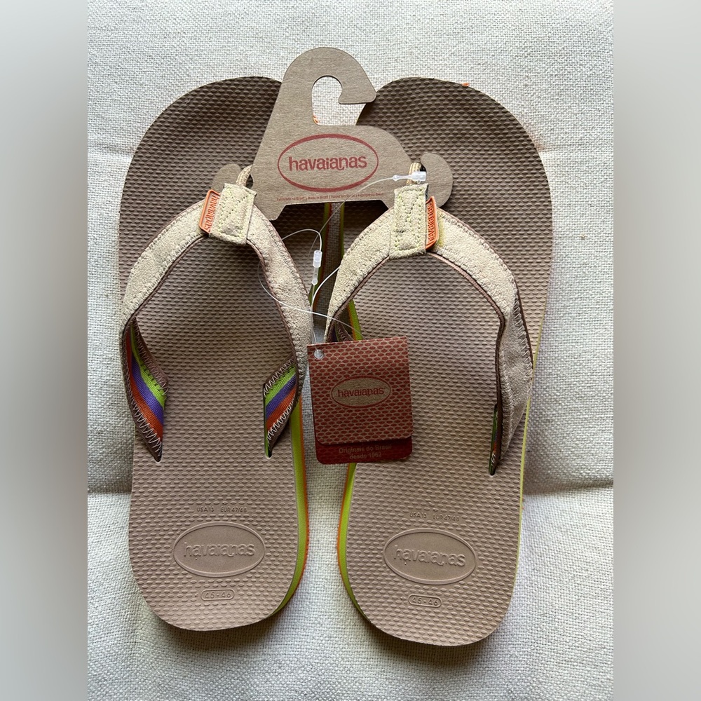 NWT Havaianas Urban Fusion II Flip Flops Sandals Orange